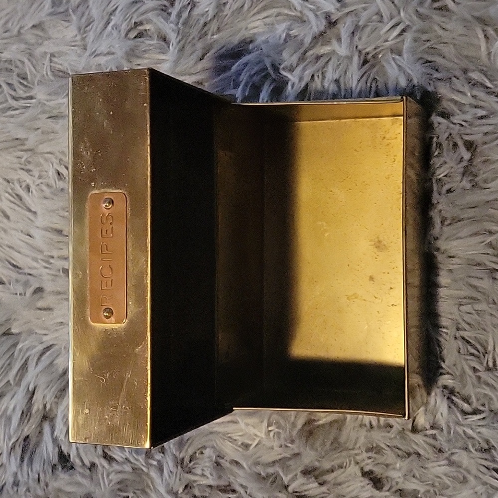 Vintage recipe box